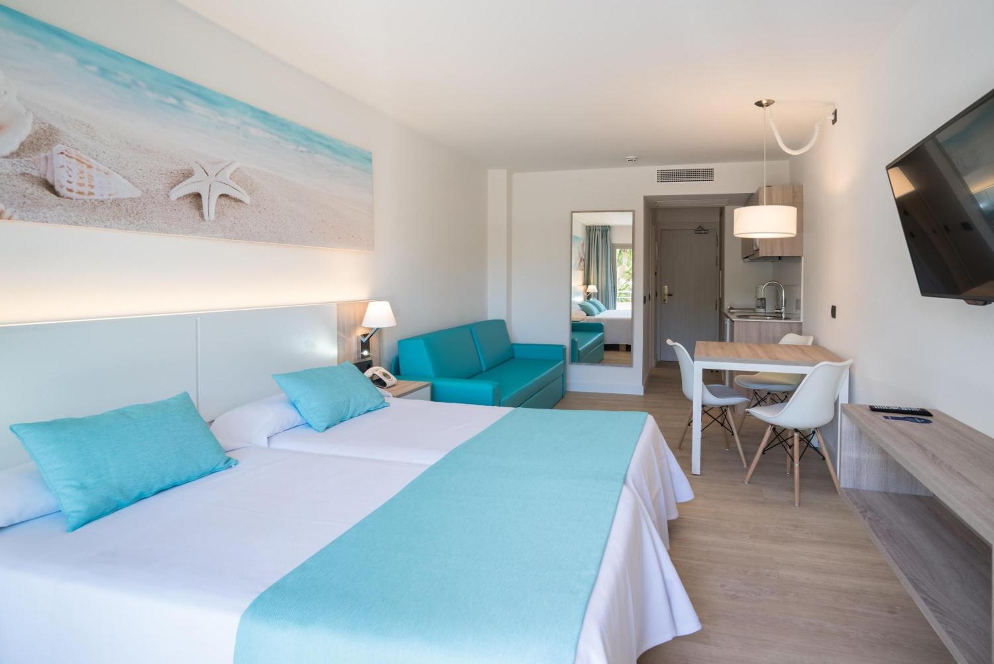 Thb Guya Playa Hotel Cala Ratjada  Exterior photo