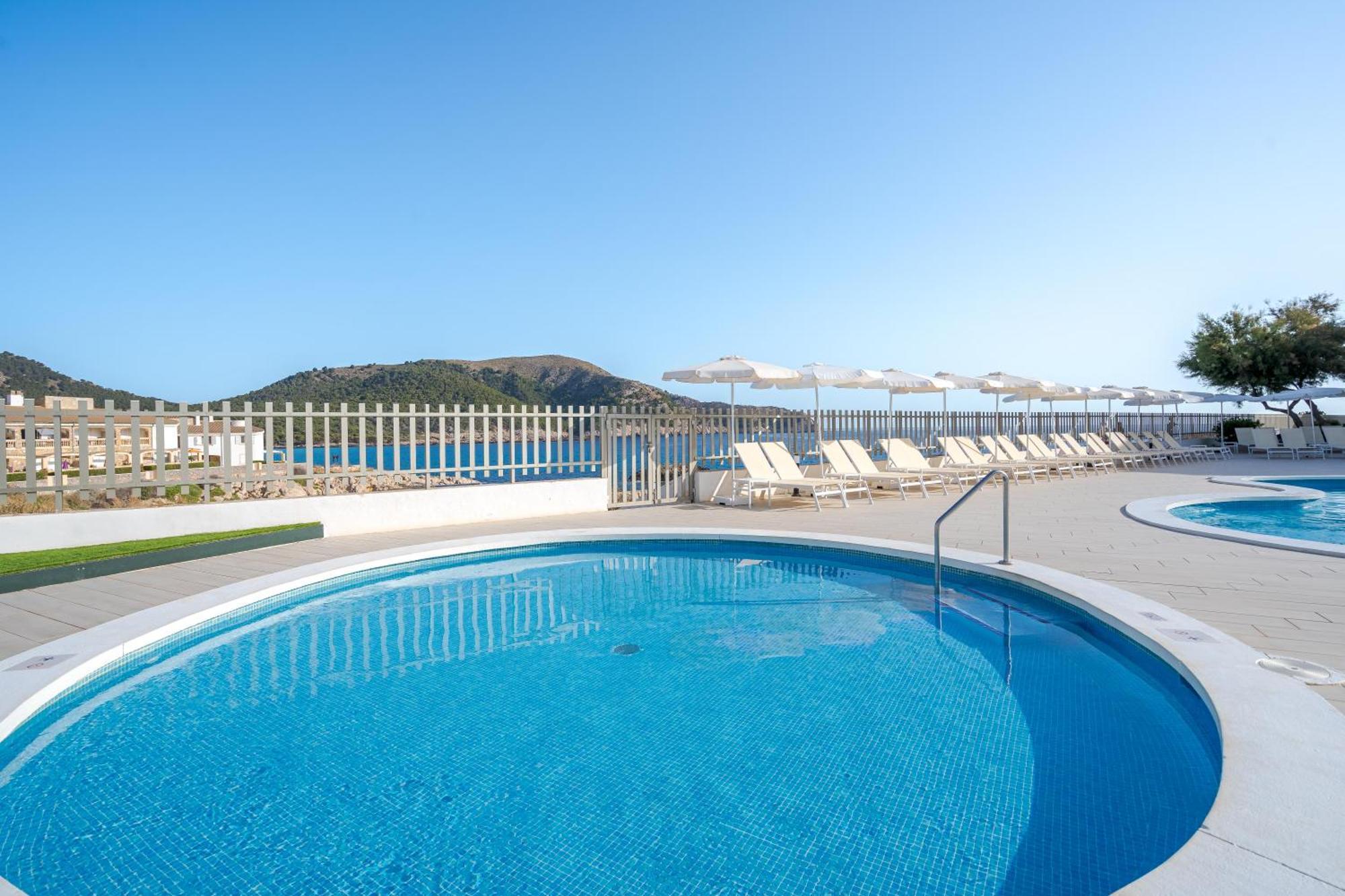 Thb Guya Playa Hotel Cala Ratjada  Exterior photo