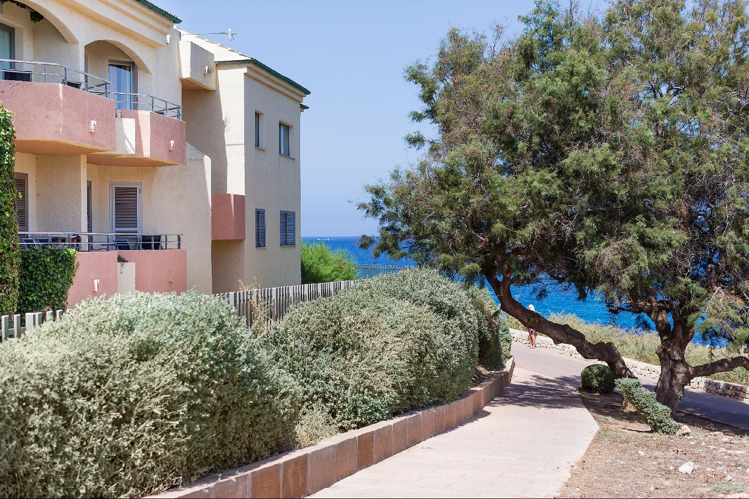 Thb Guya Playa Hotel Cala Ratjada  Exterior photo